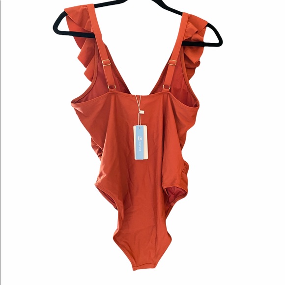 Ruffled and Ruched Cutout One piece - Picture 3 of 4